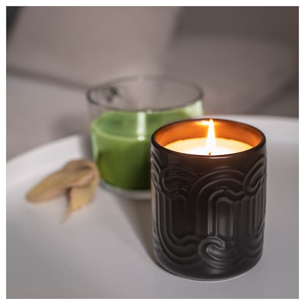 SÖTRÖNN - Scented candle in ceramic jar, matcha tea & ginger/black, 45 hr