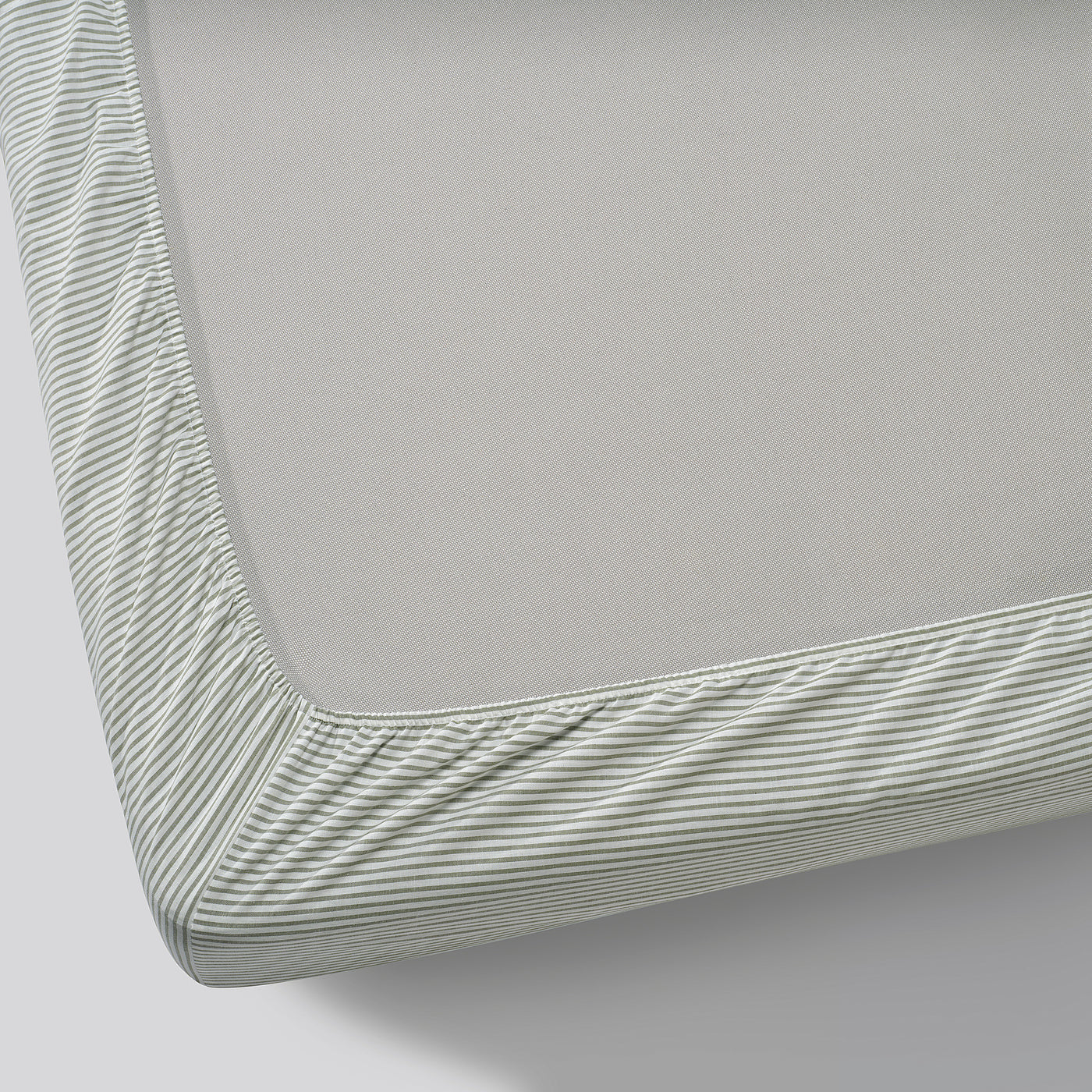SOLFIBBLA fitted sheet, white green/stripe, 180x200 cm