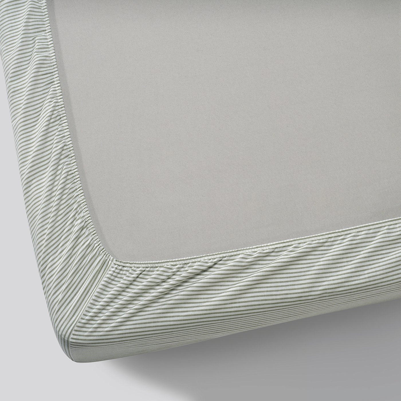 SOLFIBBLA fitted sheet, white green/stripe, 140x200 cm