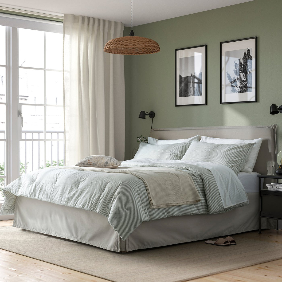 SOLFIBBLA comforter set, white green/stripe, 240x220/50x80 cm