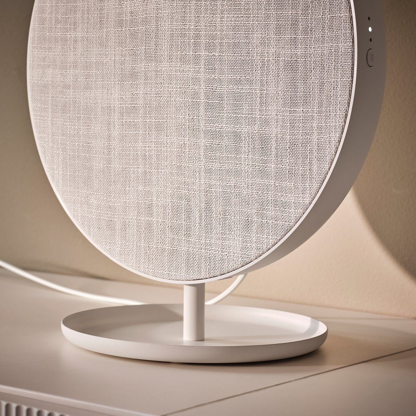 SOLSKYDD Bluetooth speaker, white, 29 cm