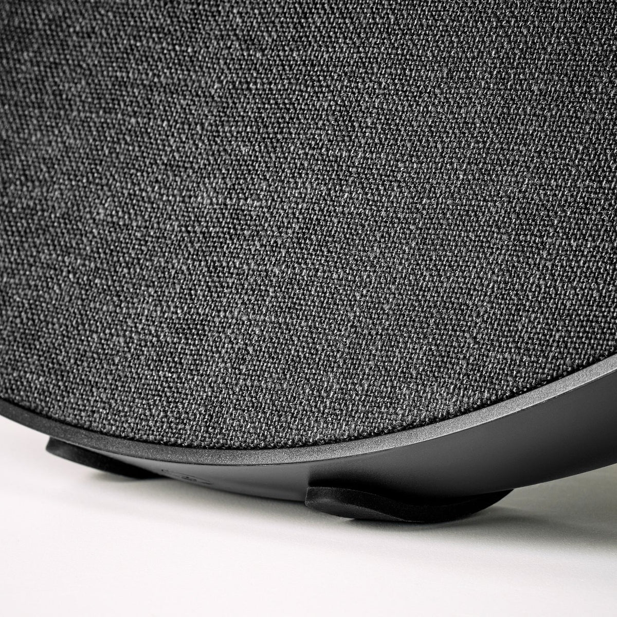SOLSKYDD Bluetooth speaker, black, 45 cm