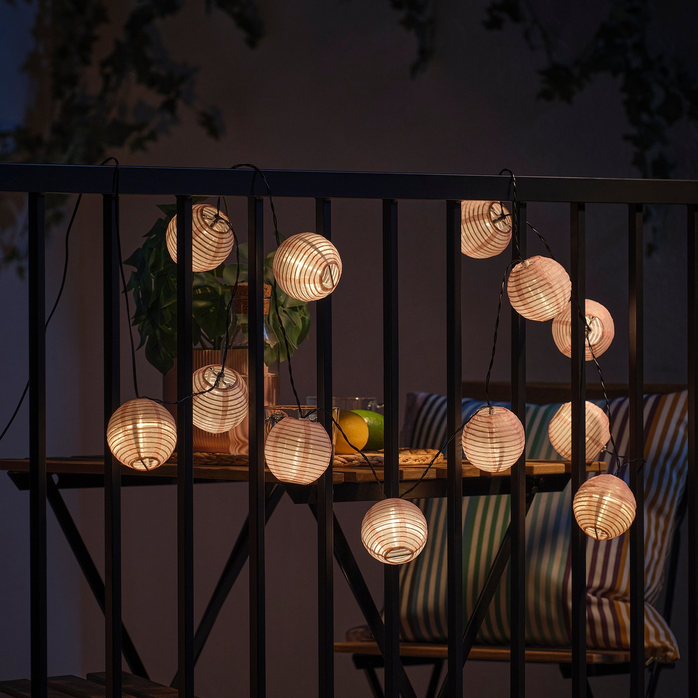 SOLVINDEN LED lighting chain with 12 lights, battery-operated pink, 3.6 m