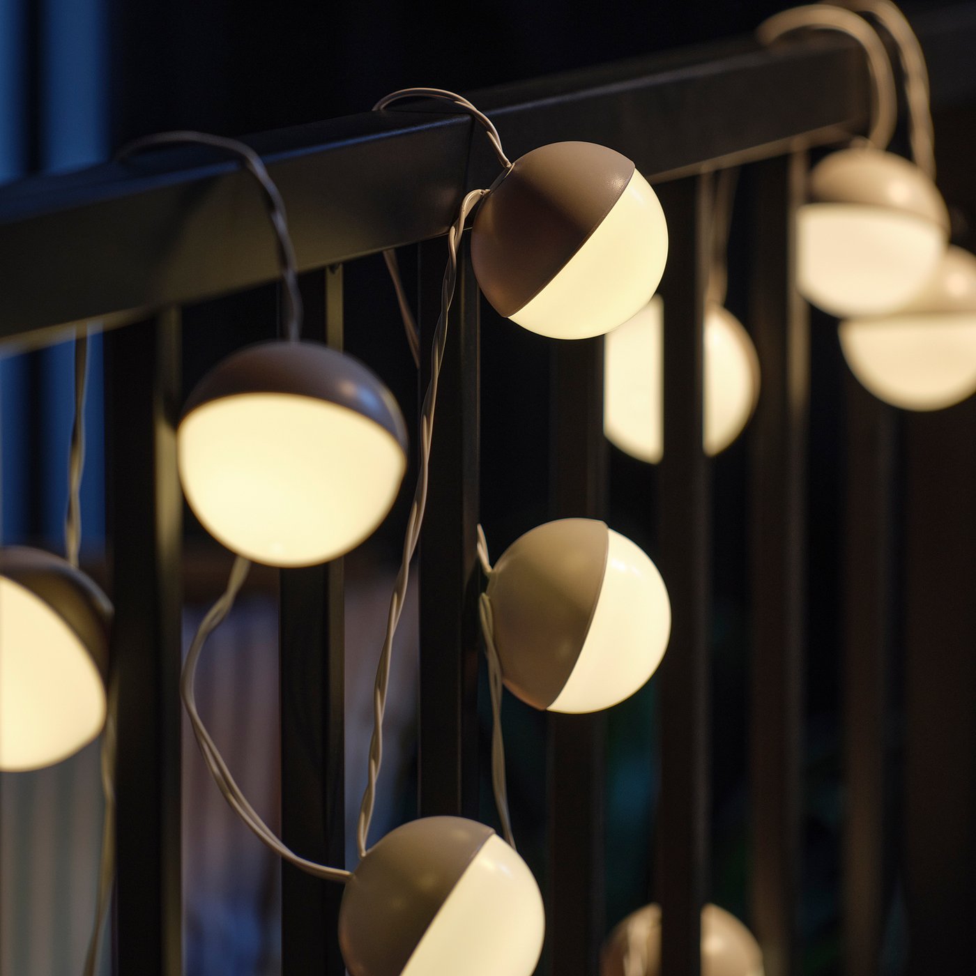 SOLVINDEN LED lighting chain with 12 lights, solar-powered/beige white, 5.2 m