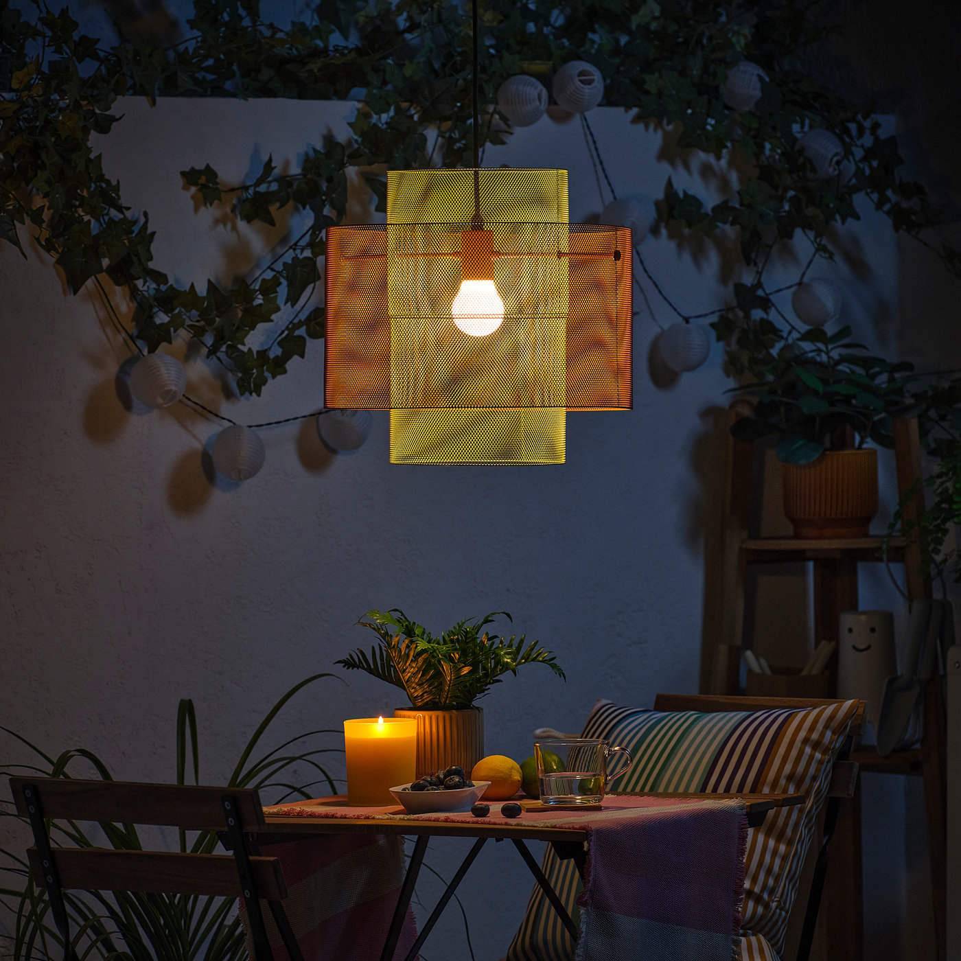 SOLVINDEN ceiling lamp, mesh orange/light green, 37 cm