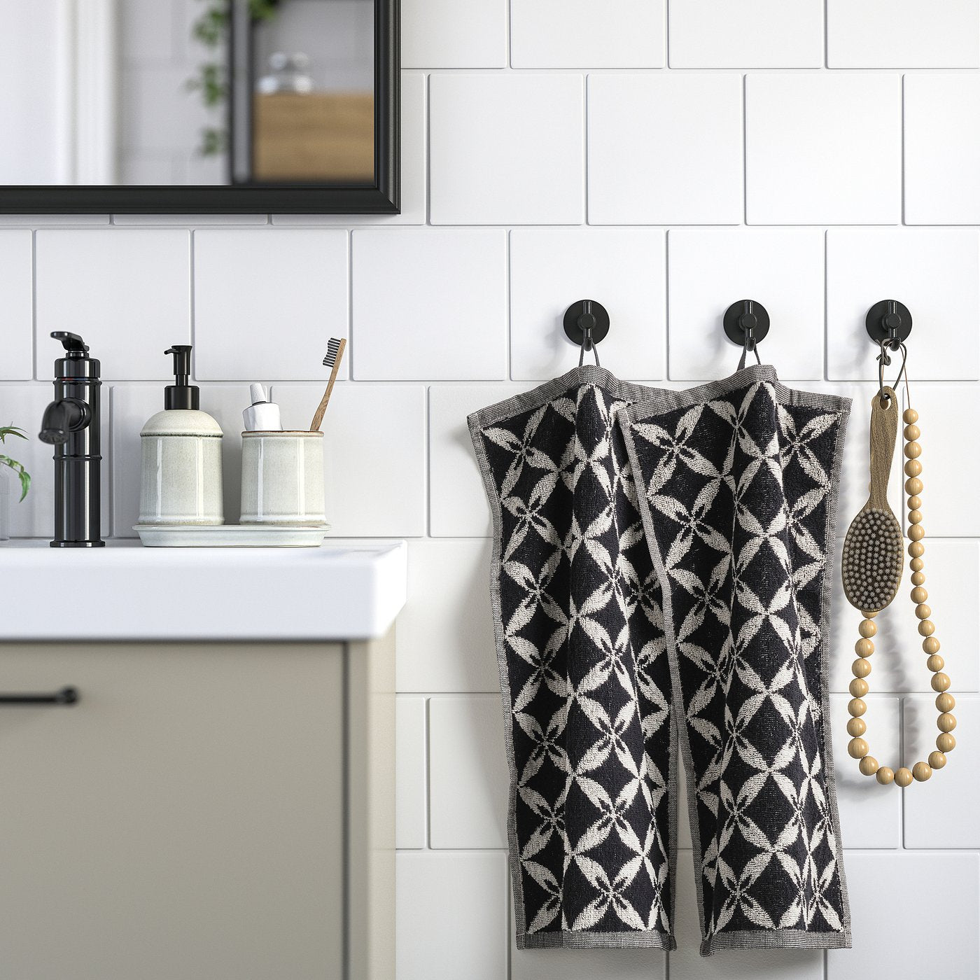 SPÄRRKRUSBÄR guest towel, beige/black, 30x50 cm, 2 pack