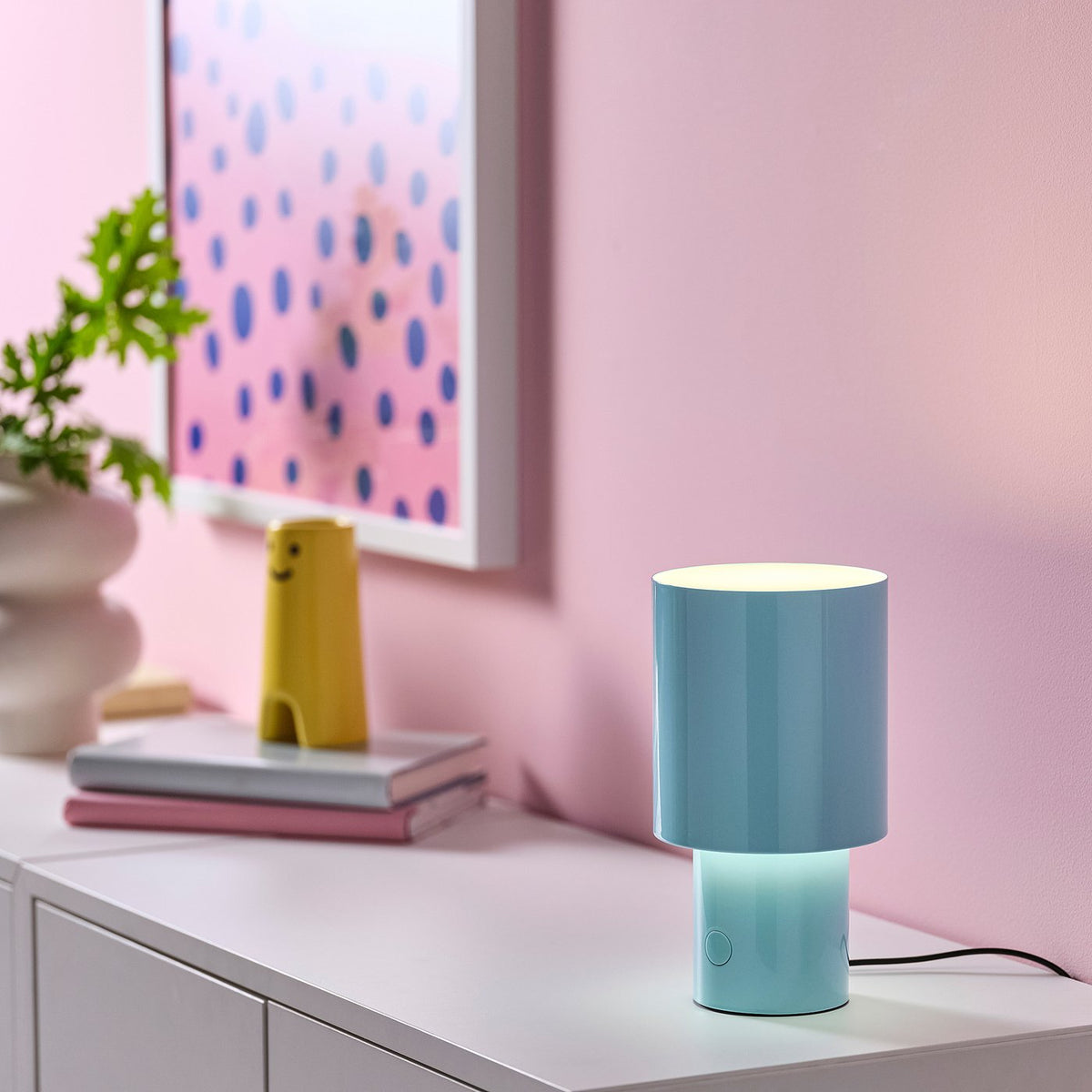 SPETSBOJ table lamp, dimmable/light blue, 22 cm