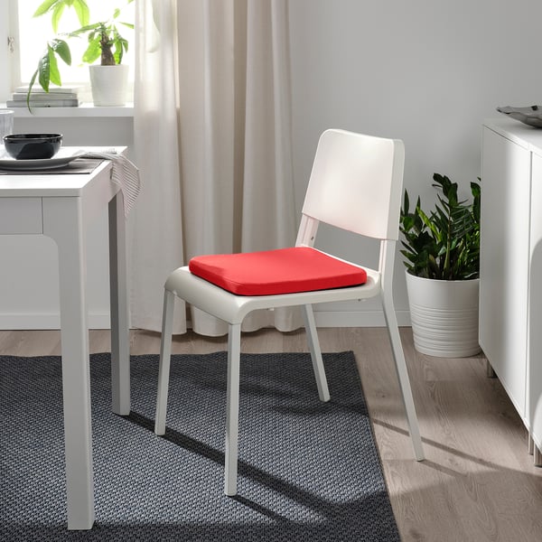 STAGGSTARR Chair cushion, red, 36x36x2.5 cm ,