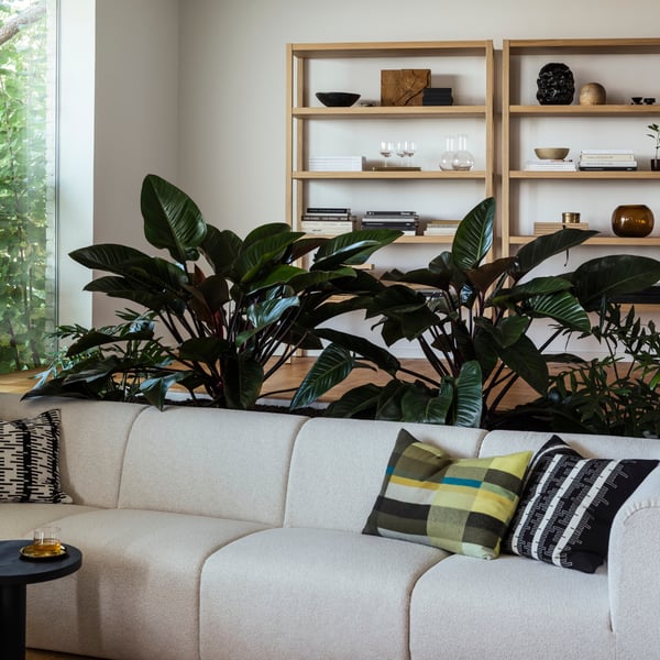 STOCKHOLM 2025 4-seat sofa, Djurmo grey/white, 308 cm