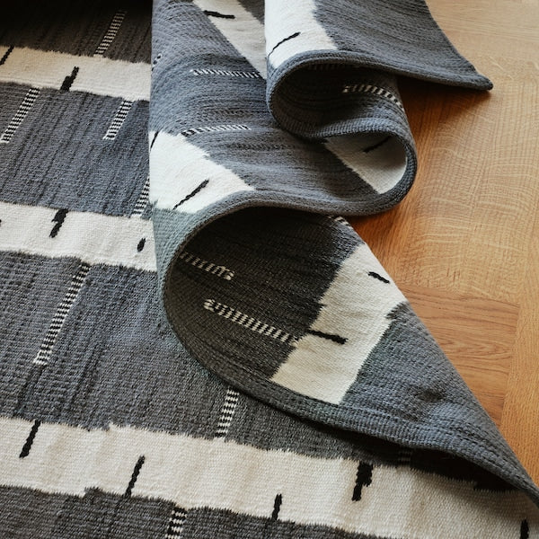STOCKHOLM 2025 rug, flatwoven, grey/white/black handwoven, 170x240 cm