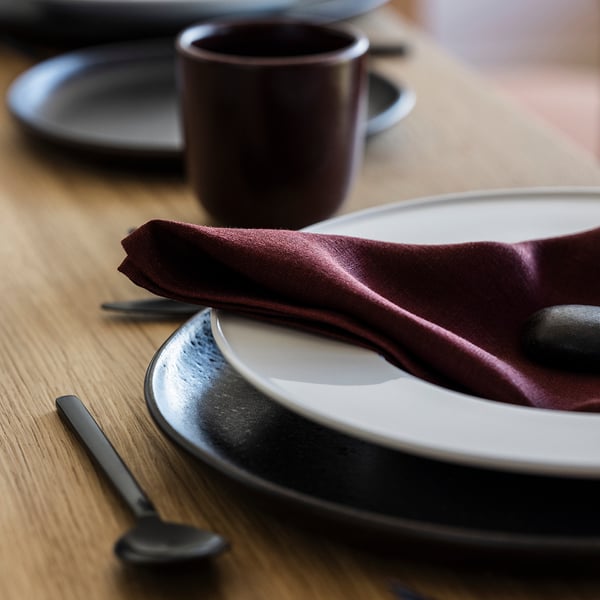 STOCKHOLM 2025 napkin, dark red, 50x50 cm, 2 pack