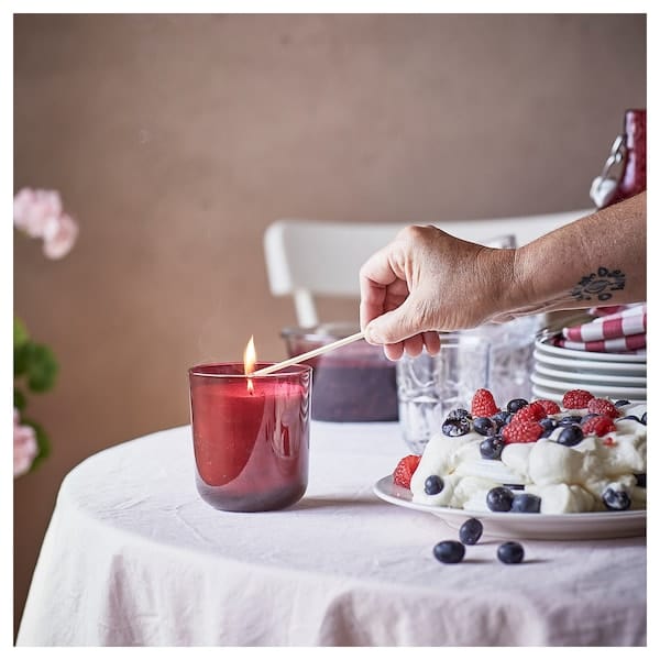 Ikea STÖRTSKÖN - Scented candle in glass, Berries/red, 50 hr