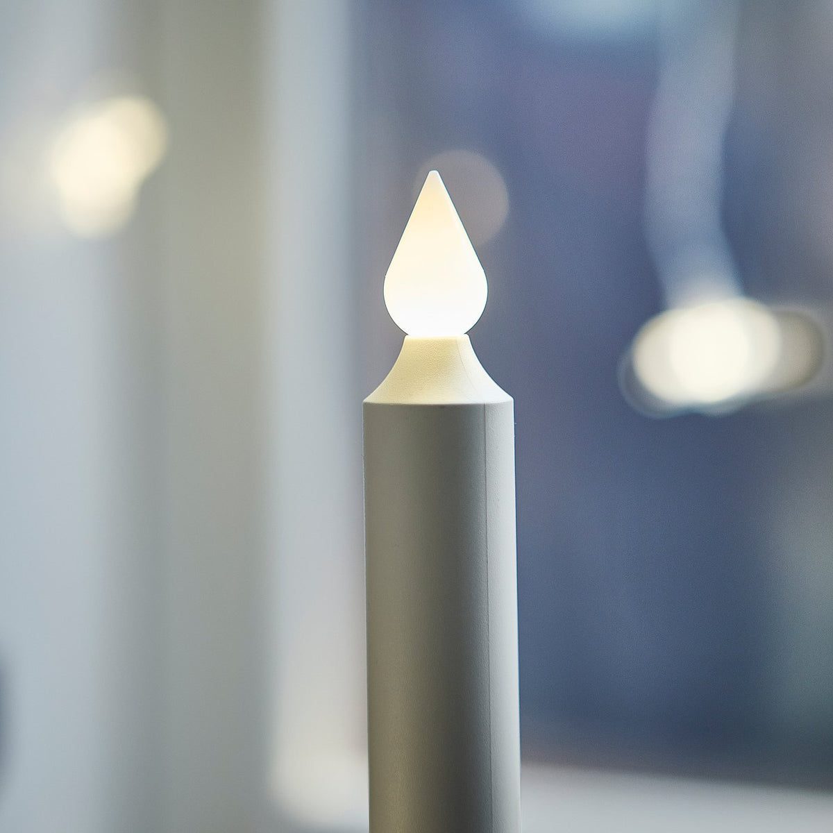 STRÅLA LED candle, battery-operated/wood green, 12 cm