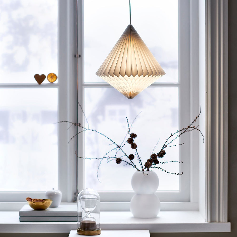 STRÅLA lamp shade, diamond-shaped white, 32 cm