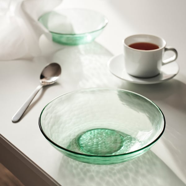 STRANDKRABBA deep plate, glass/green, 19 cm