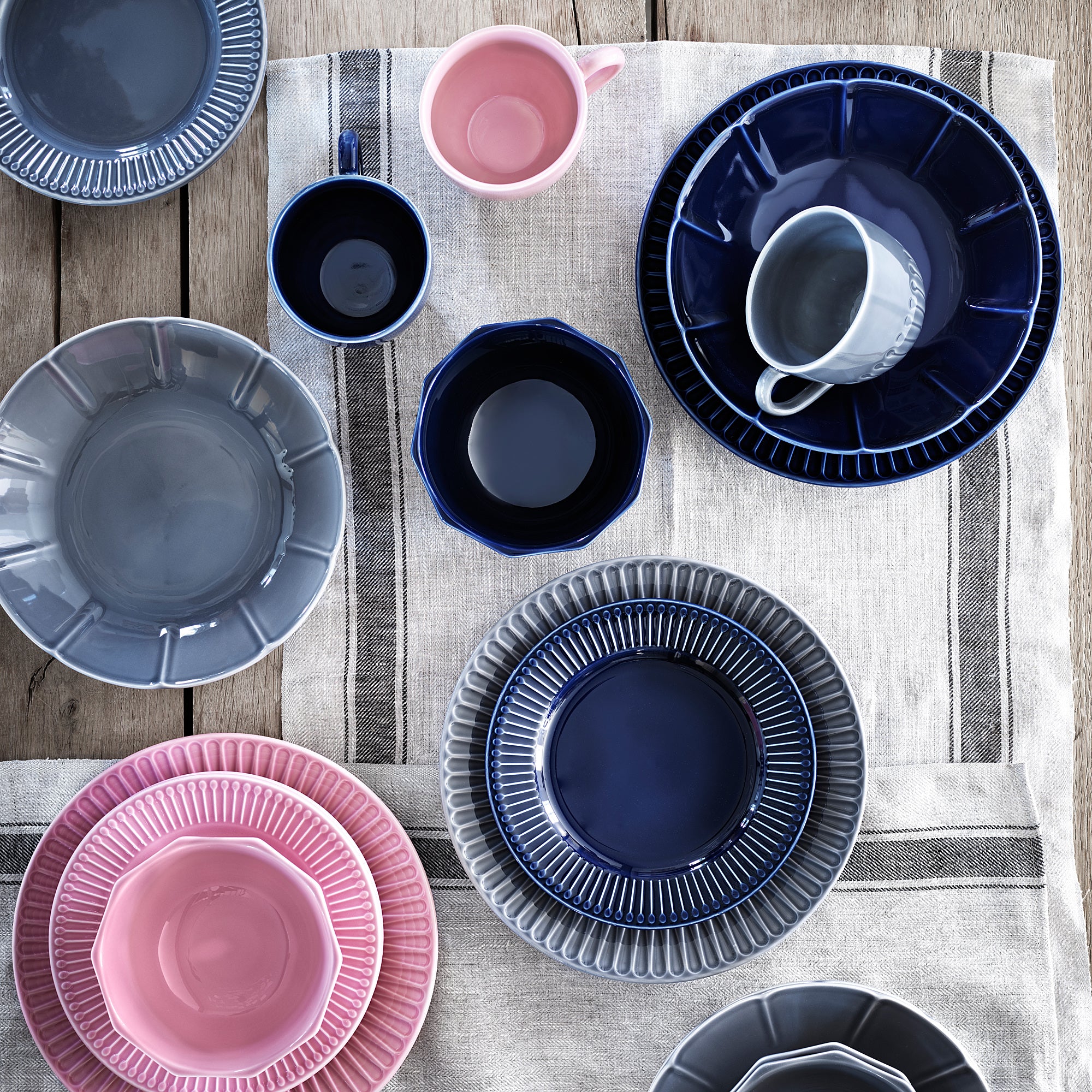 STRIMMIG bowl, earthenware pink, 15 cm