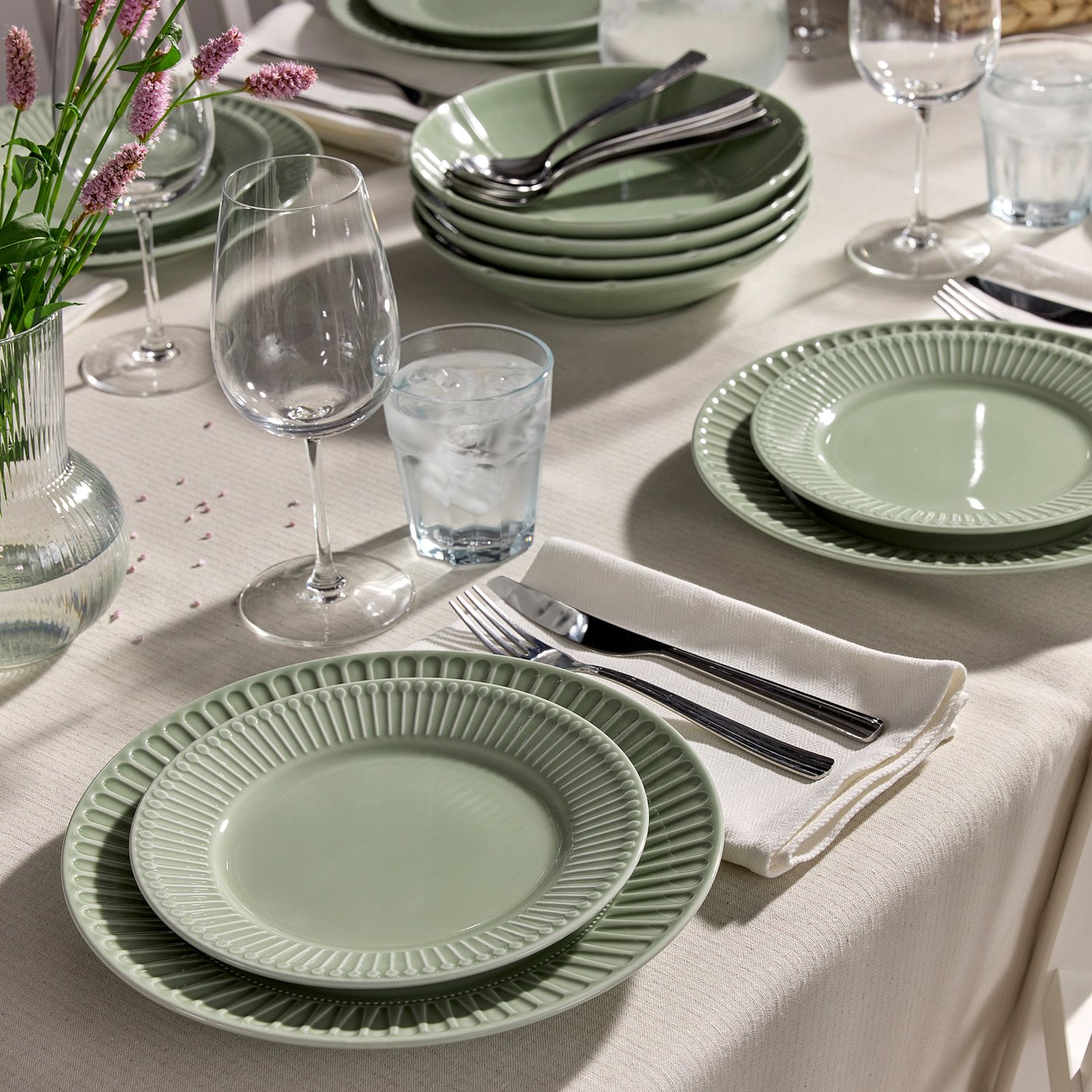 STRIMMIG plate, stoneware pale grey-green, 27 cm