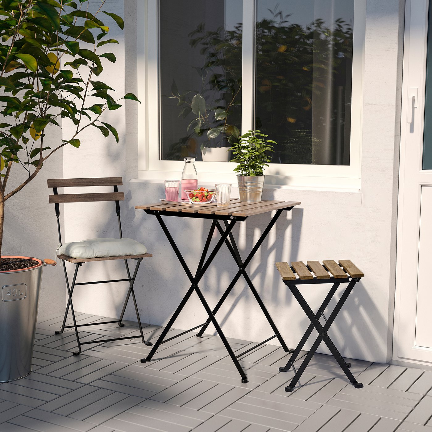 TÄRNÖ stool, black/light brown stained, 30x42 cm