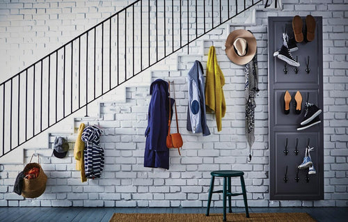 Hooks & hangers