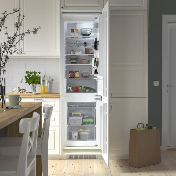 Ikea TINAD - Fridge/freezer, IKEA 500 integrated,210/79 l