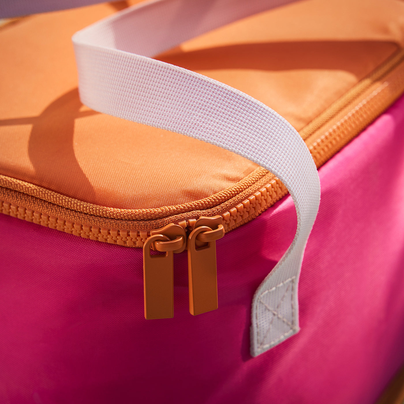 TOFSAND cooling bag, pink/orange, 26x19x19 cm