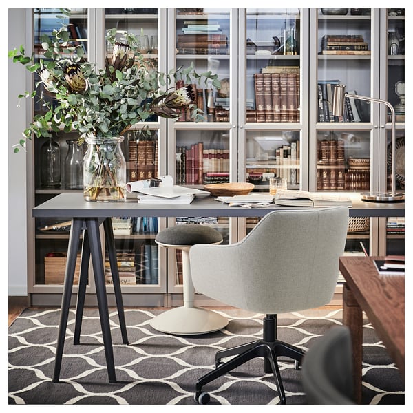 TOSSBERG / LÅNGFJÄLL conference chair, Gunnared beige/black, 68 cm