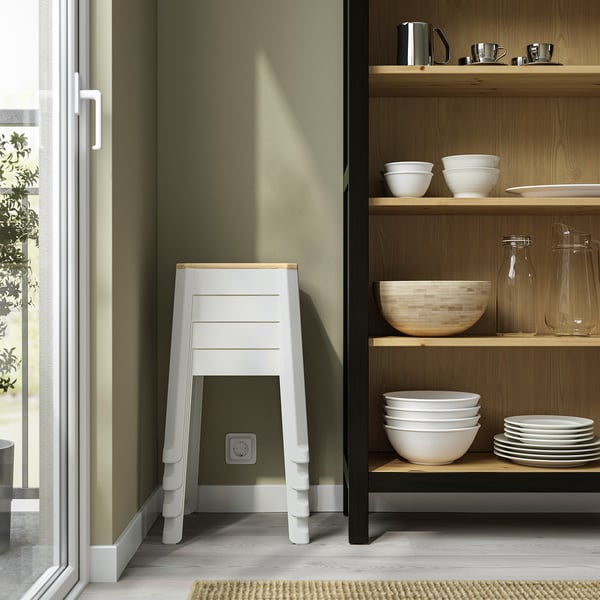 TRÄNNÖ stool, white/pine