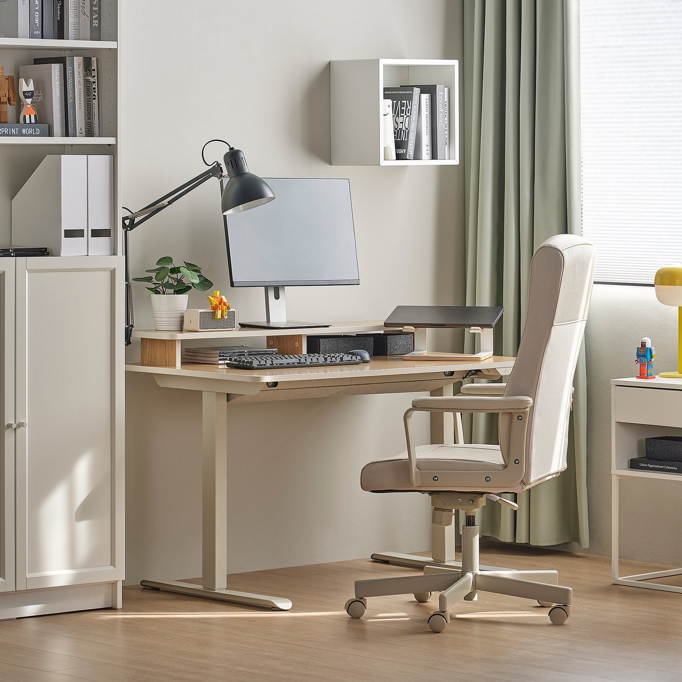 TRAVSPORT / MILLBERGET desk and chair, 120 cm