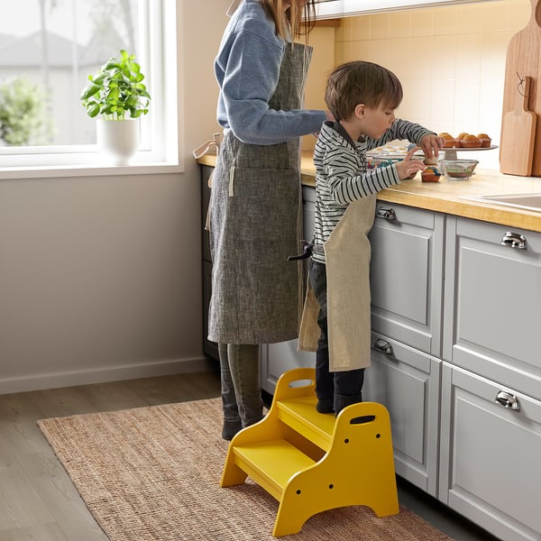 TROGEN - TROGEN Children's step stool, yellow, 40x38x33 cm