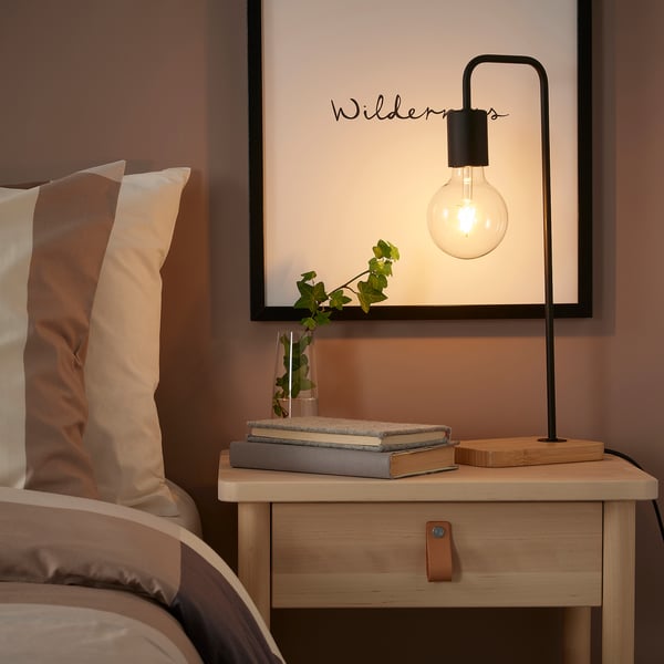 TVÄRHAND table lamp, black/bamboo, 18x12 cm