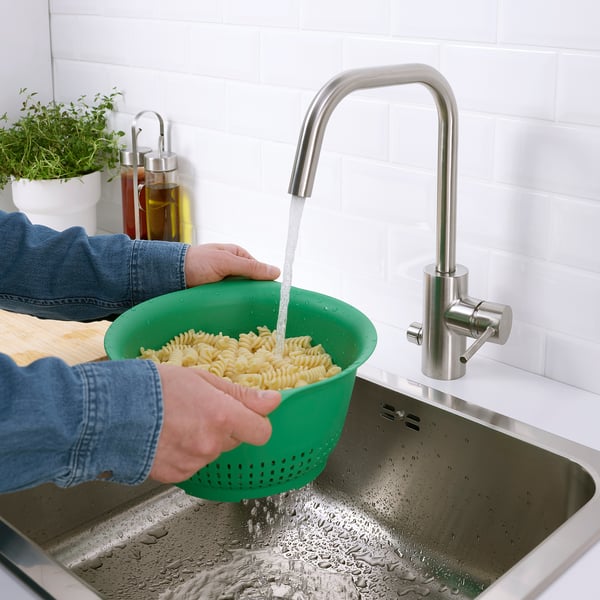 UPPFYLLD colander, bright green, 24 cm