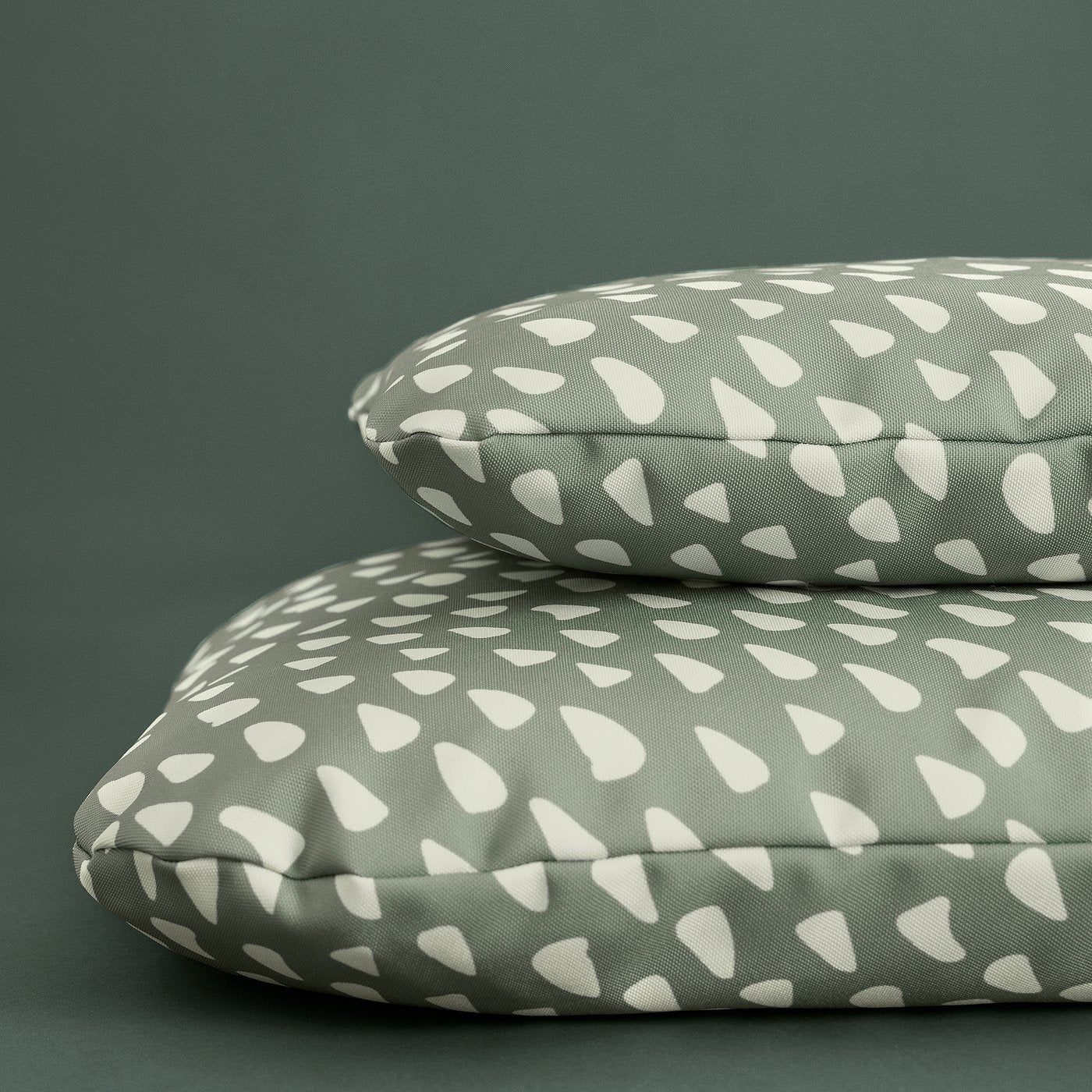 UTSÅDD pet cushion, grey-green/off-white, 64x102 cm
