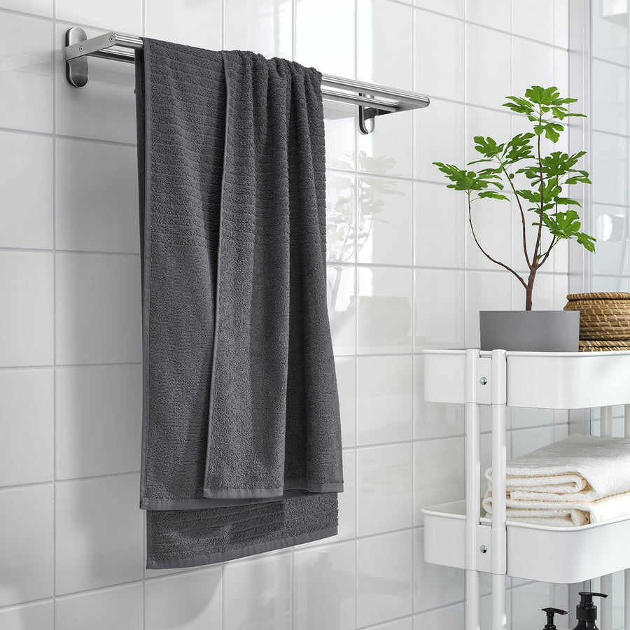 VÅGSJÖN bath towel, dark grey, 70x140 cm