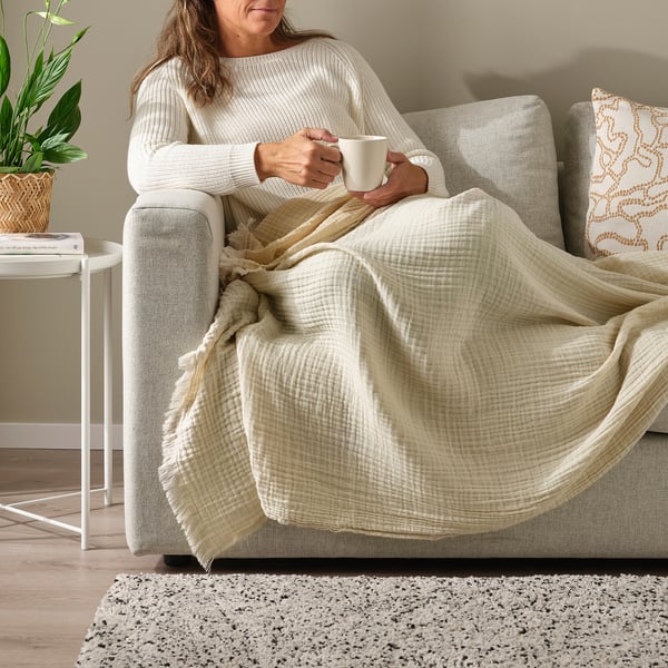 VALLKRASSING throw, off-white, 150x200 cm