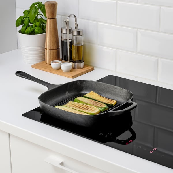 VARDAGEN grill pan, cast iron, 28x28 cm