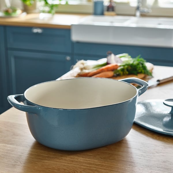 VARDAGEN casserole dish with lid, enameled cast iron light beige/dark gray blue, 5 l