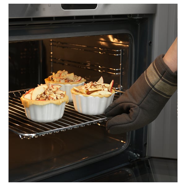 VARDAGEN pie dish, off-white, 11 cm