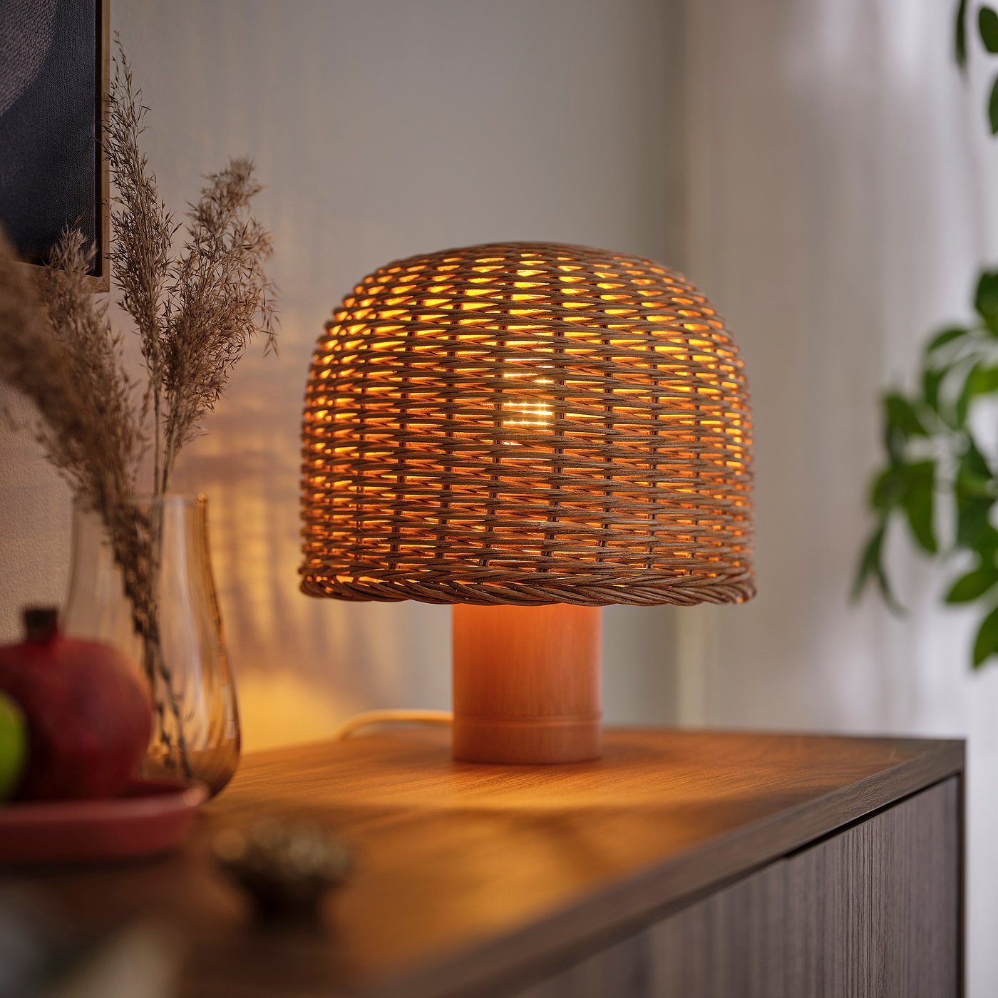 VATERBOM table lamp, bamboo/rattan, 27 cm