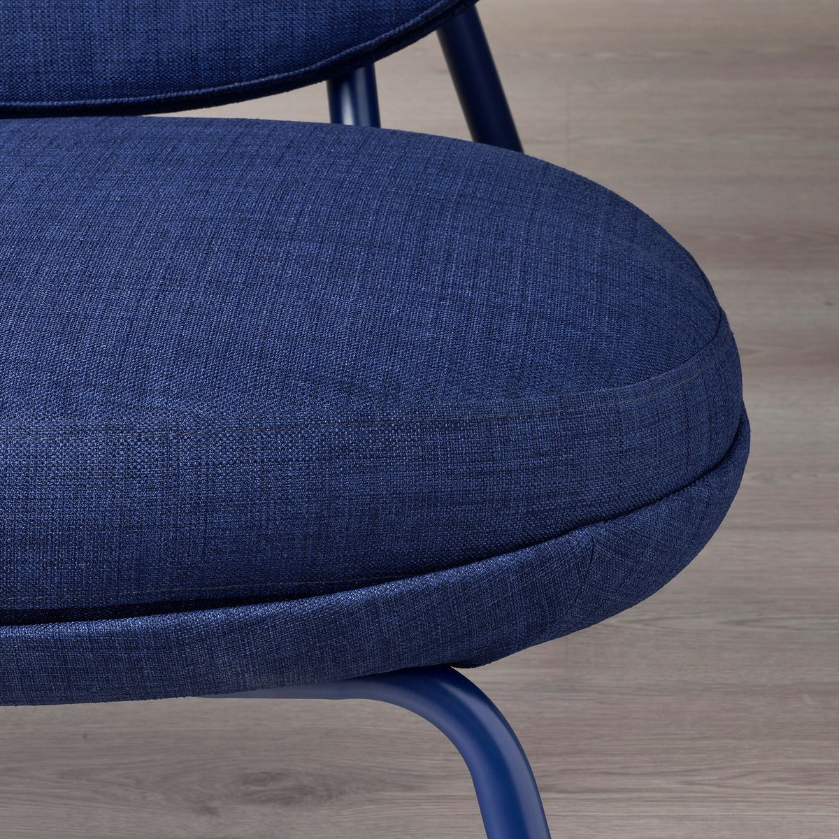 VEINGE easy chair, Skiftebo blue, 76x79x92 cm