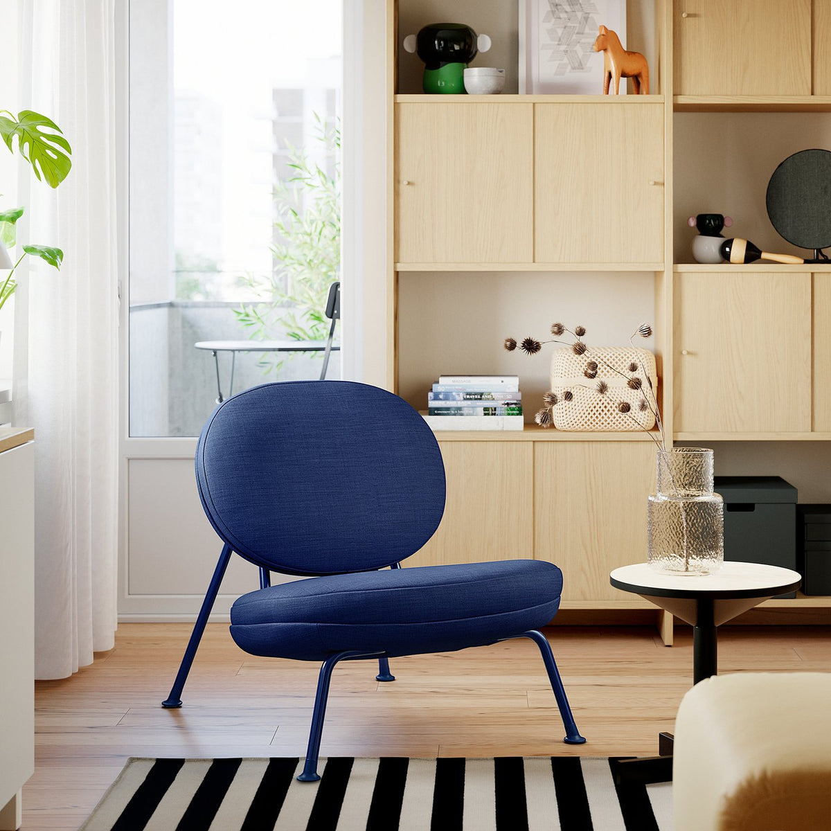 VEINGE easy chair, Skiftebo blue, 76x79x92 cm