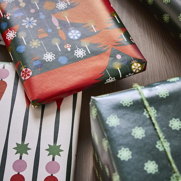 Ikea VINTERFINT - Gift wrap roll, mixed patterns green/red, 3x0.7 m/2.10 m²