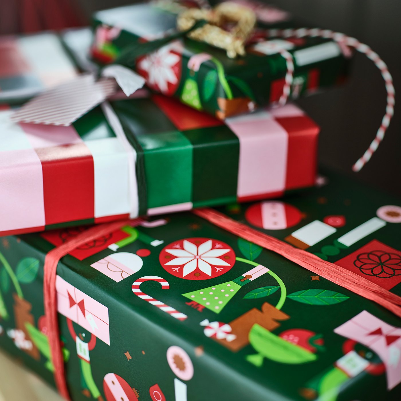 VINTERFINT gift wrap roll, mixed patterns green/red, 9 mx0.7 m cm