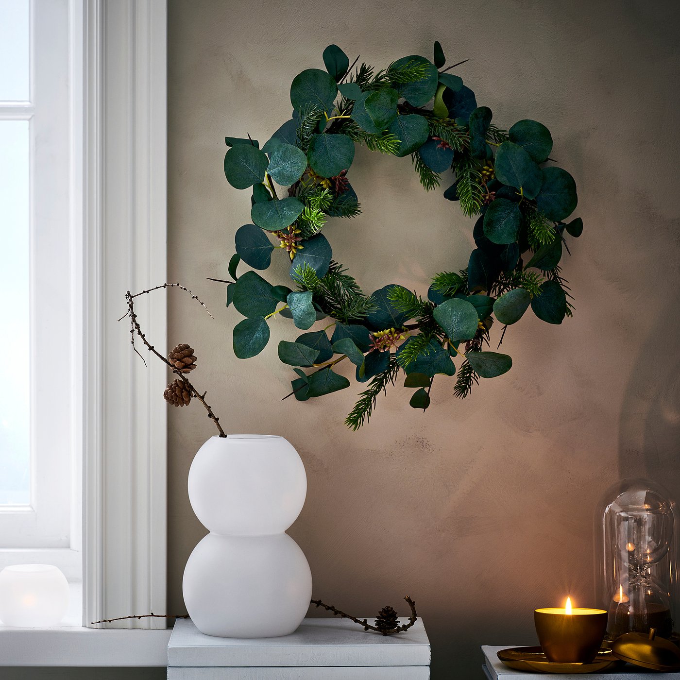 VINTERFINT artificial wreath, in/outdoor eucalyptus, 45 cm