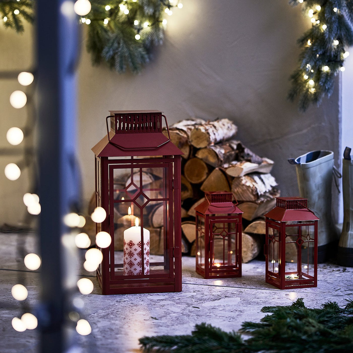 VINTERFINT lantern for tealight, in/outdoor, red, 22 cm