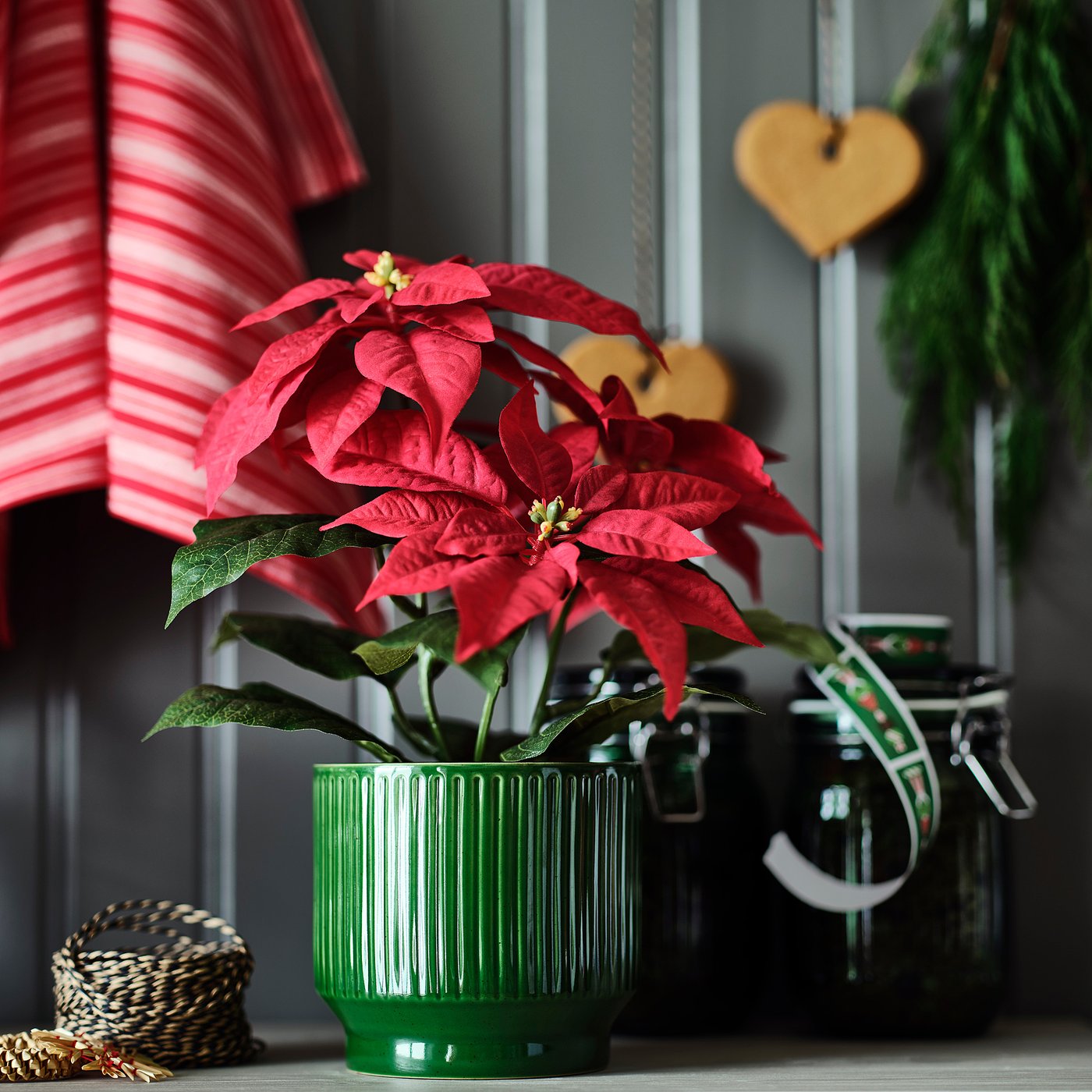 VINTERFINT plant pot, in/outdoor/green, 13 cm