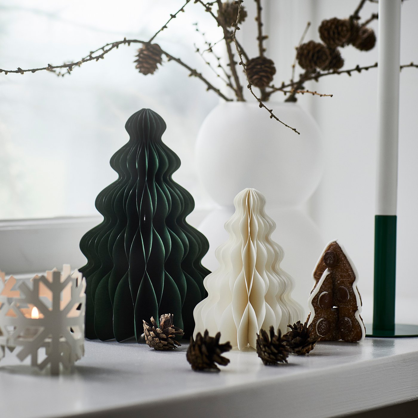VINTERFINT decoration set of 2, Christmas tree shaped white/green