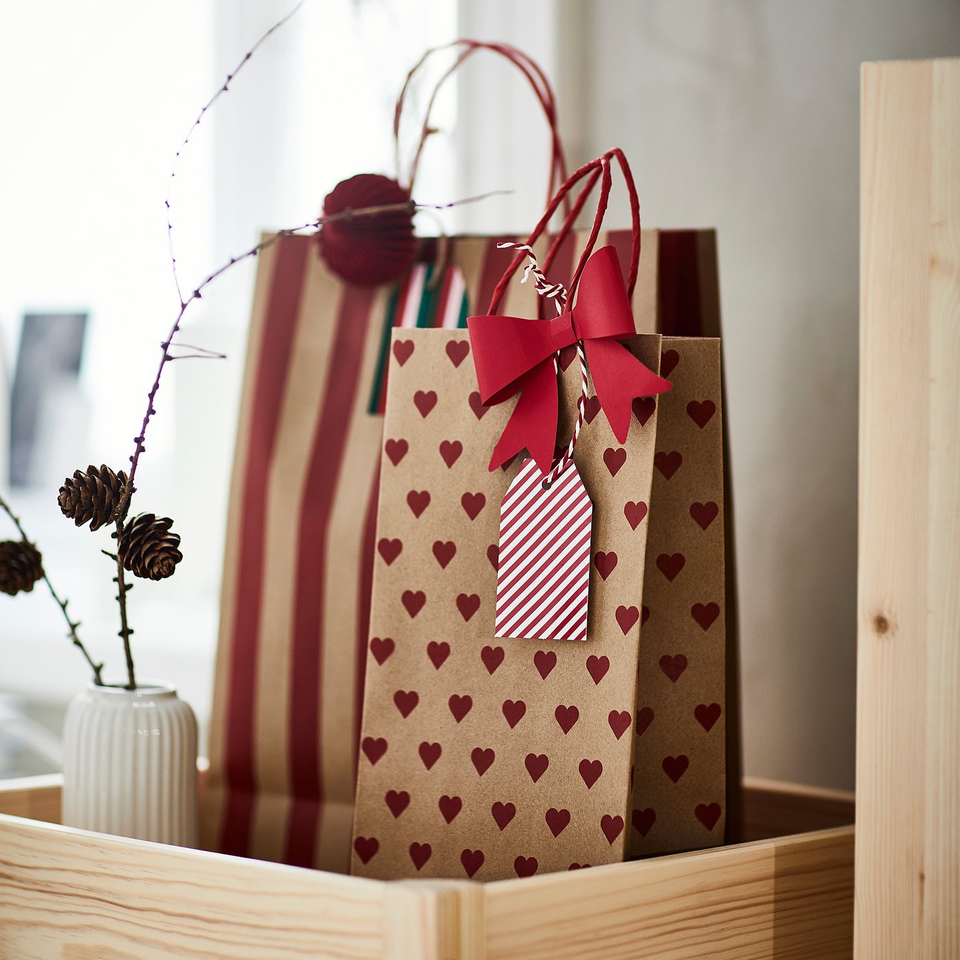 VINTERFINT gift bag, set of 2, mixed patterns brown-red