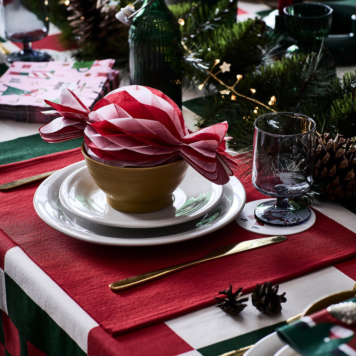 VINTERFINT place mat, red, 45x35 cm