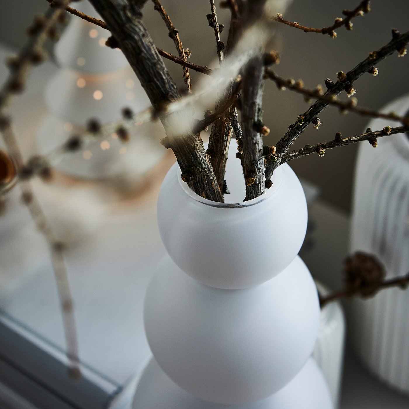VINTERFINT vase, frosted glass/white, 14 cm