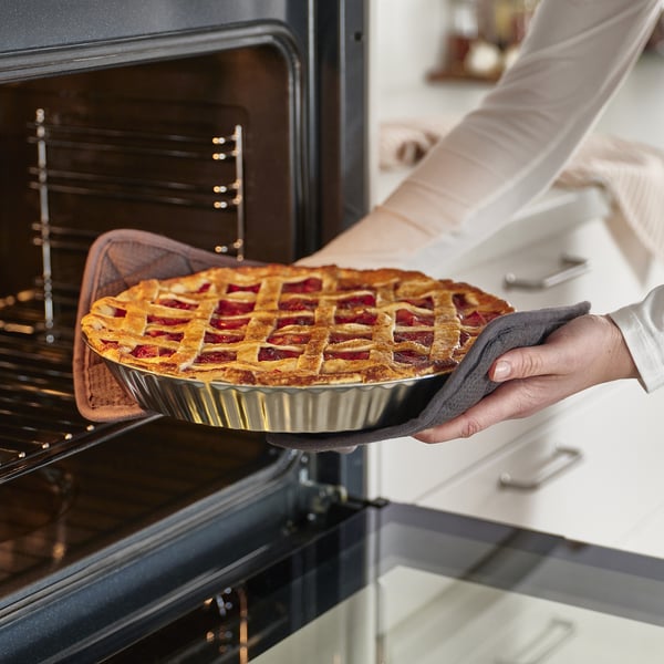 VINTERROCKA pie dish, stainless steel, 30 cm/2.2 l